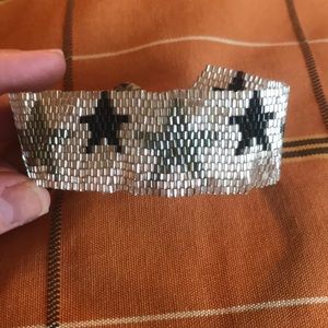Seed bead star bracelet